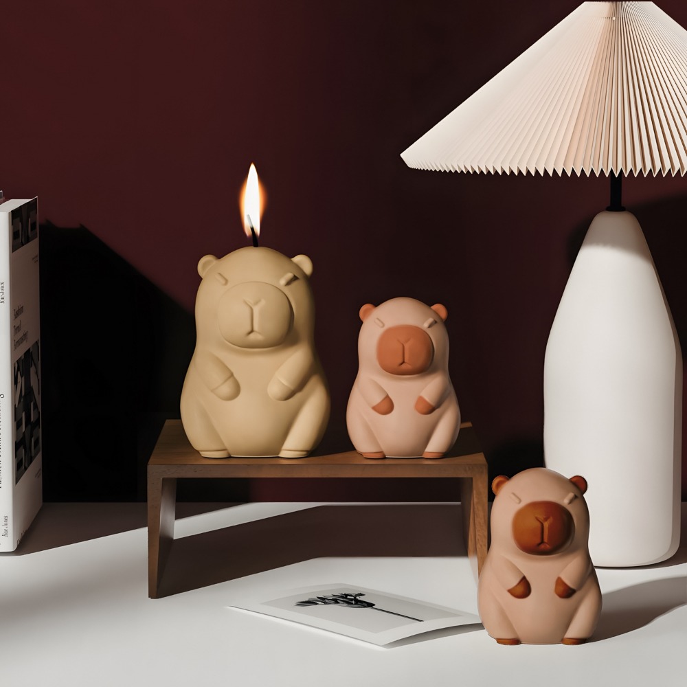 Standing Capybara Scent Candle - огляд і ціна Candle Making With Beeswax